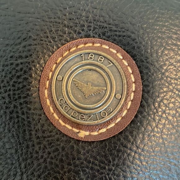 Black & brown Capezio work/school/laptop bag with detachable straps - Picture 11 of 11